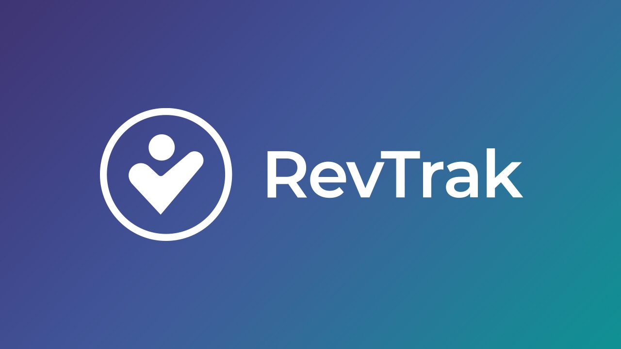Logo RevTrak